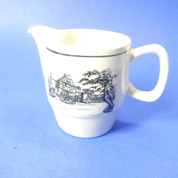 Royal Doulton Hotelware Steelite Black/White Creamer & Saucer - Picture 8 of 13